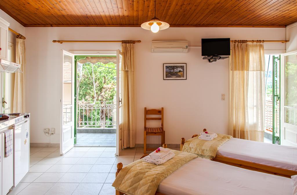 Georgakis George Rooms Vasiliki  Exterior photo